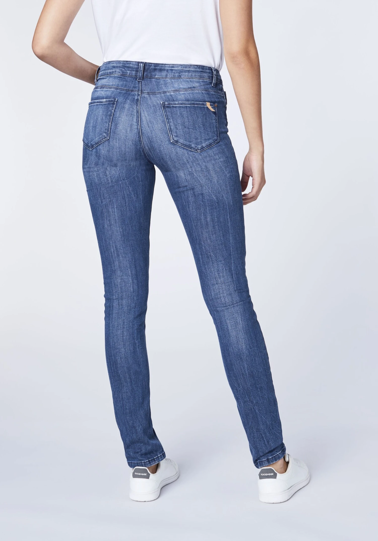 Chiemsee Jeans In Blau 4 Chiemsee Jeans In Blau – Bild 2